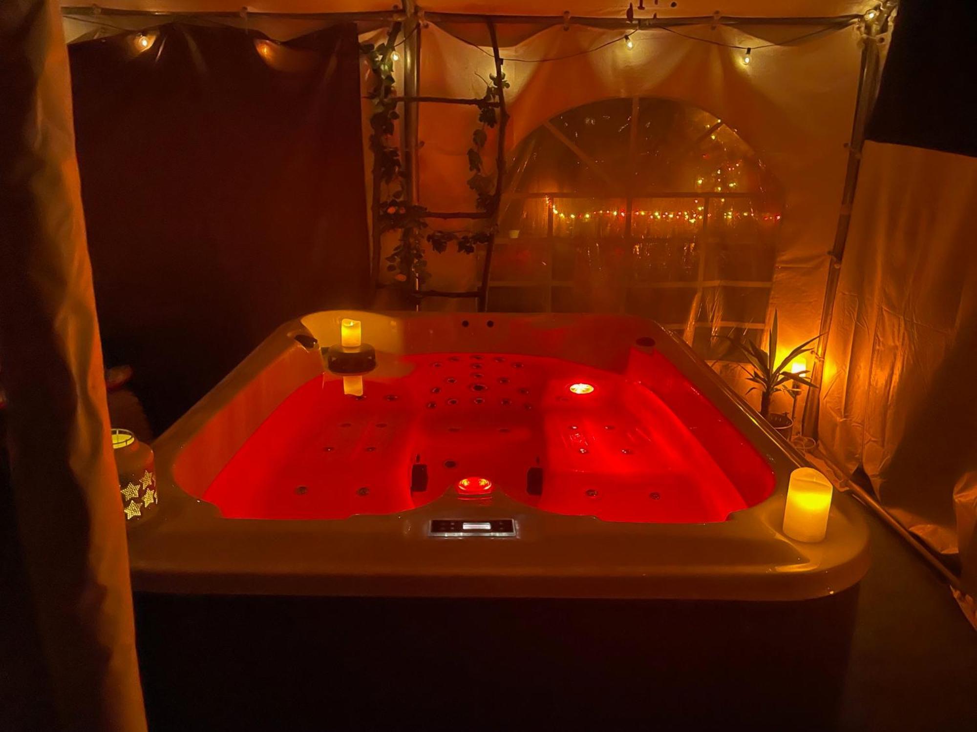 مبيت وإفطار Choisy Le Jacuzzi المظهر الخارجي الصورة